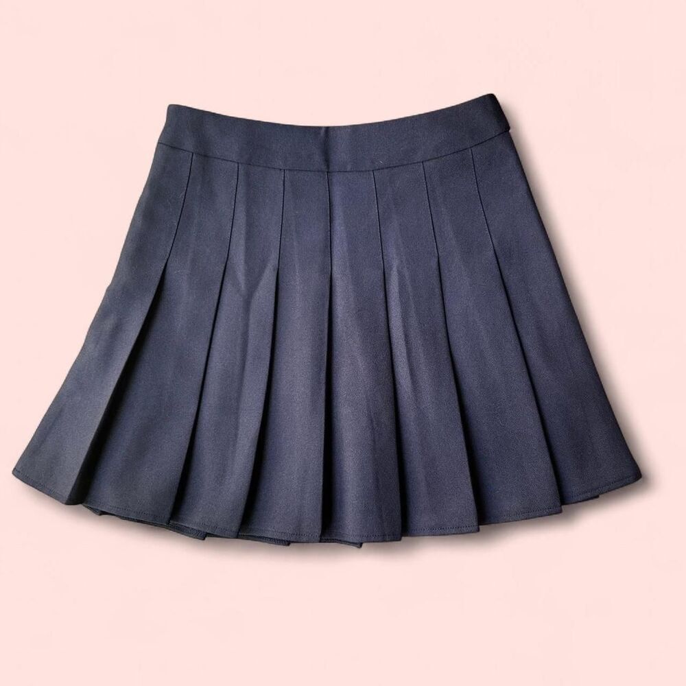 Black pleated mini skirt/ tennis skirt